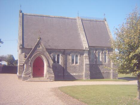 Ballyhogue_church.jpg (26140 bytes)