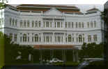 Singapore - Raffles Hotel.jpg (92096 bytes)