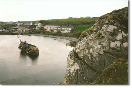 Day's hotel in front of the harbour