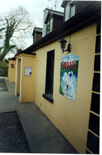 The Swans, Longford Bridge