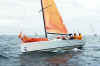 sideon_ORANGESAIL.JPG (52092 bytes)