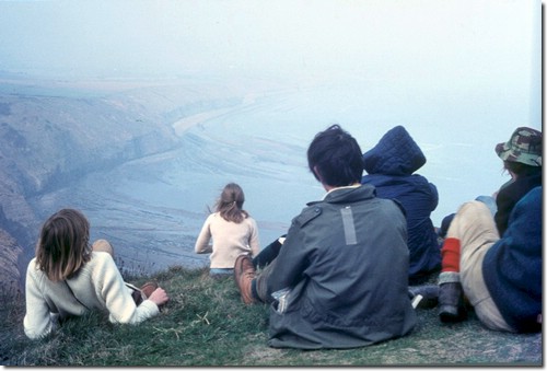 NorthYork Moors Geog. Field Trip - Robin Hood Bay-Phil Harkness, Tom & Chris Sparke, Candia Cadbury & ano.