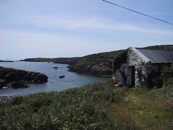 Traferla - Bull rock in the distance