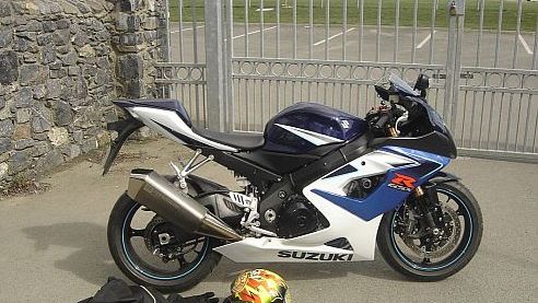 1gsxr1k6.jpg