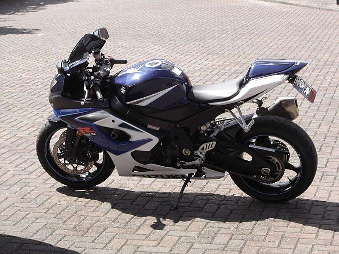 gsxr1k6.jpg