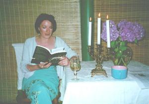 Siofra O'Donovan reading