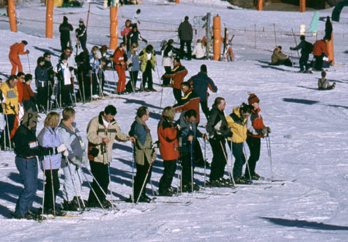 Ski school line up