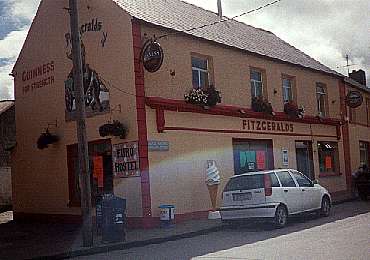 Maurice Fitzgeralds pub,shop and Euro Hostel
