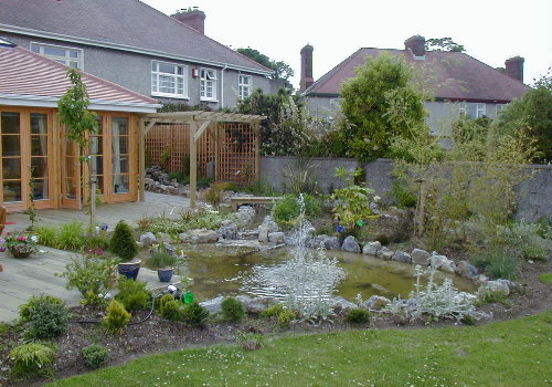 Private Garden, Terenure - Pond and Deck