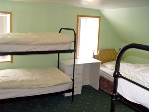 Derrylahan Hostel and Carvan Camp site, Kilcar, Donegal - Rooms 2