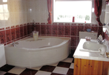 Guest Bathrooms at Farmstead Lodge B&B.