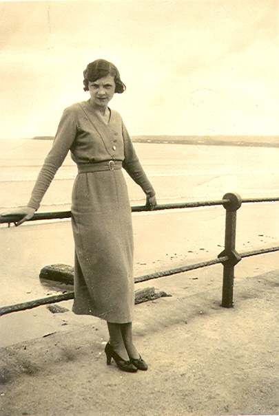 Eileen O'Connor at Lahinch 1933