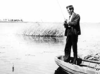 Pic of Frank fishing