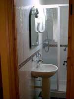 Click for enlarged photo of the ensuite
