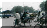 India-General Street Scene - New Delhi.jpg (13429 bytes)