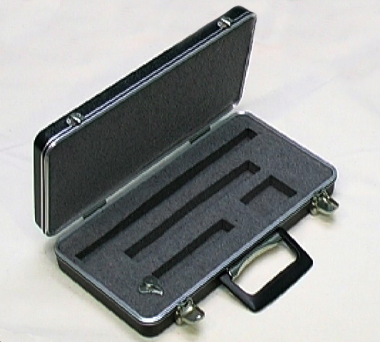 Flute Cases All our flutes come with a fitted, aluminium framed 