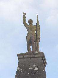 Teeling Statue