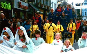 Baboro Childrens Festival Parade - County Galway Community Arts Network