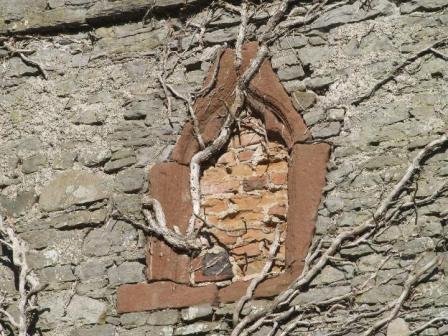 Sandstone pointed arch window - Lanestown Castle
