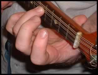mandolin hand position