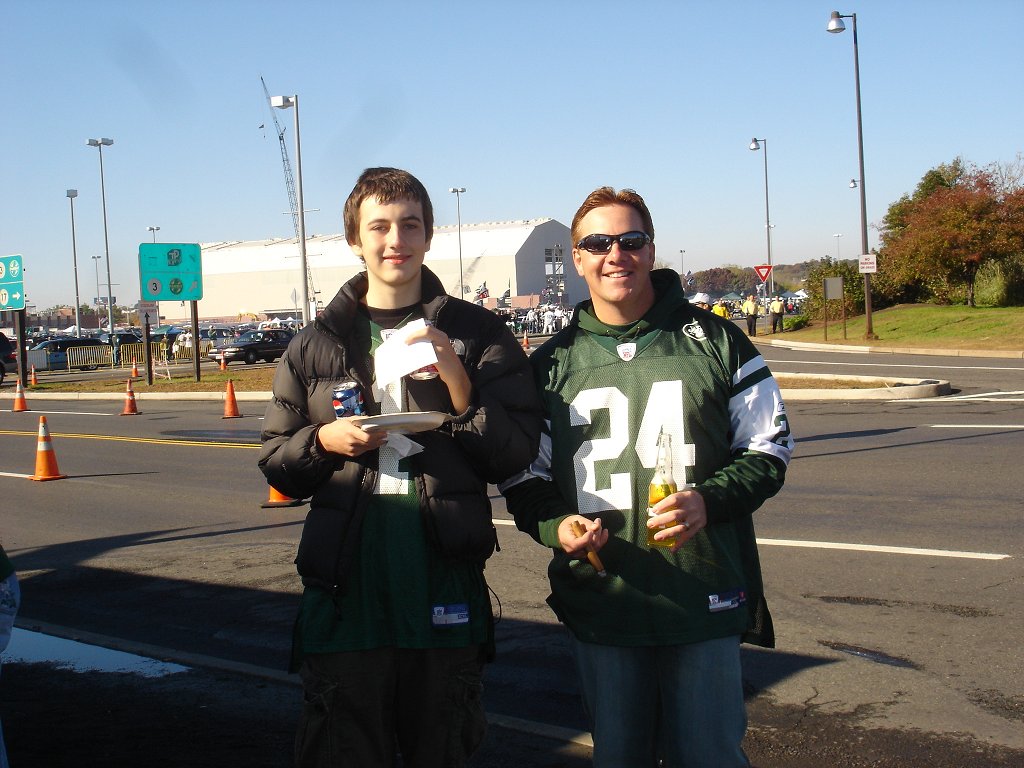 tailgate1.jpg