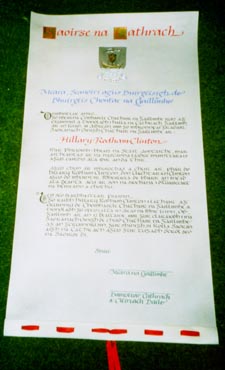 hillary clinton scroll