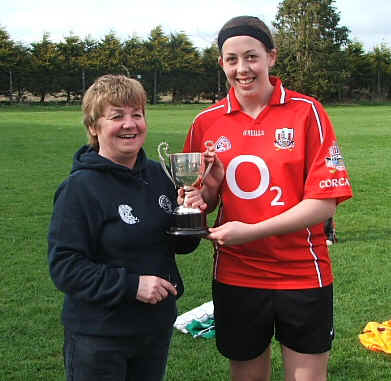 camogie Blitz 170406 1.JPG (99631 bytes)