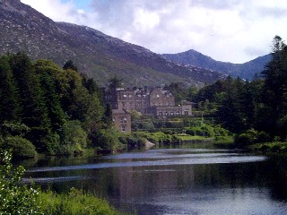 Ballinahinch Castle