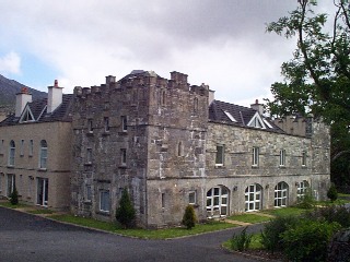 Ballinfad Castle