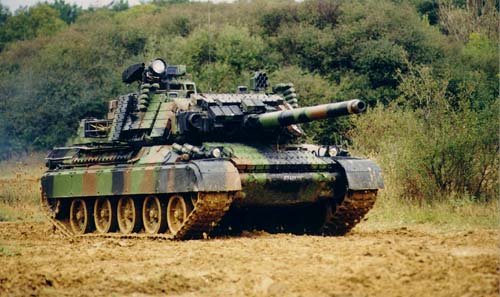 الدبابة الفرنسية AMX-30 Amx30_cat5g