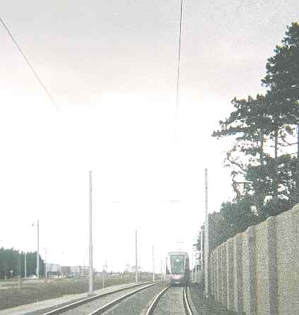 Luas tramstel tijdens proefrit in de buurt van het Sandyfort depot - 2004 Huib Zegers