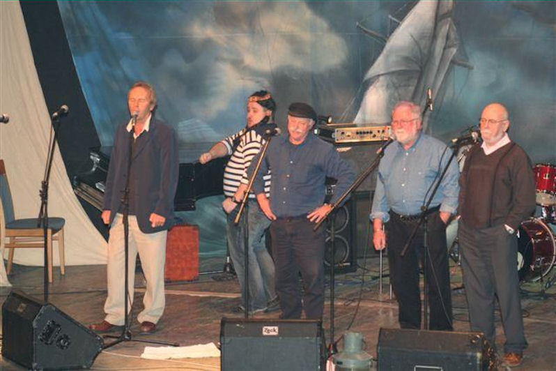 Press Gang in concert at the Krakow Shanty Festival, Poland 2007