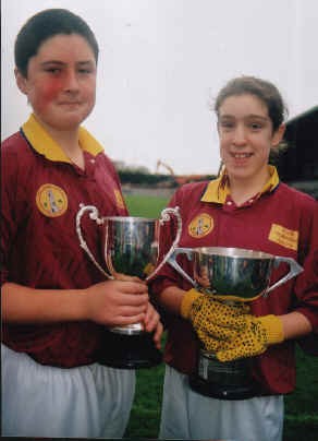 Our School Winning captains In Sciath na Scol Football 2001
