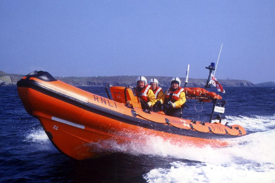 youghal_At75_1.JPG (80812 bytes)